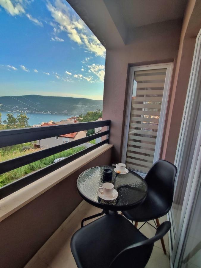 Elena Apartment Herceg Novi Exterior foto