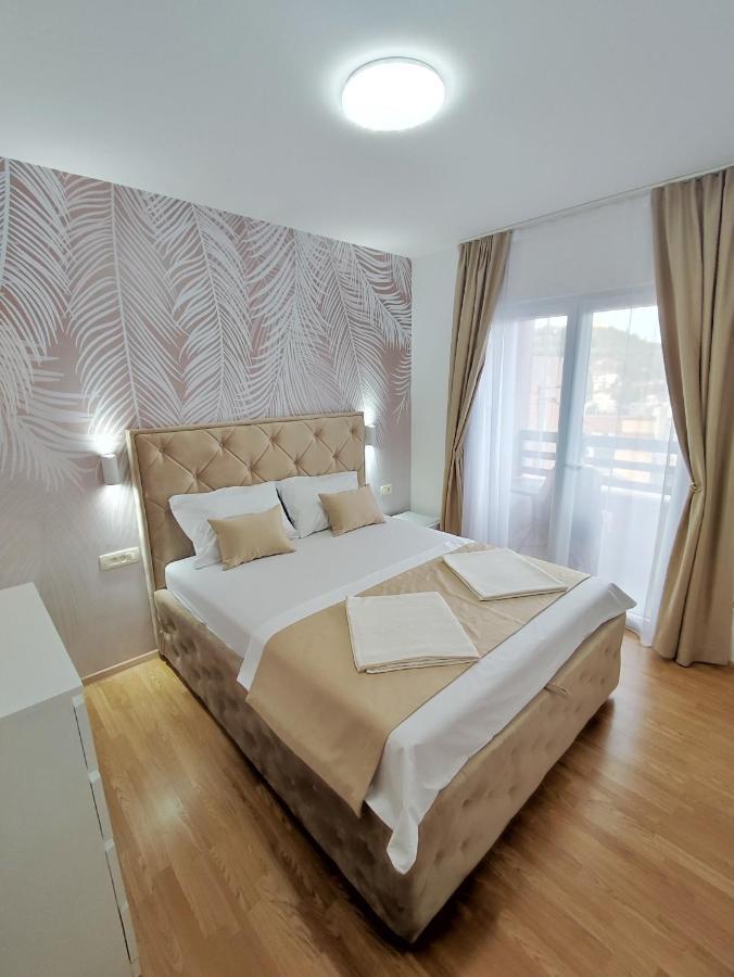 Elena Apartment Herceg Novi Exterior foto